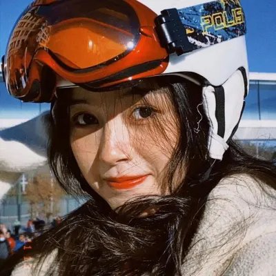 春日初放